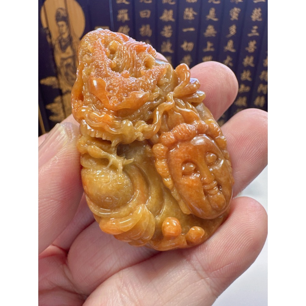 天然翡翠A貨-乘龍觀音掛件 商品編號：062007-細節圖2