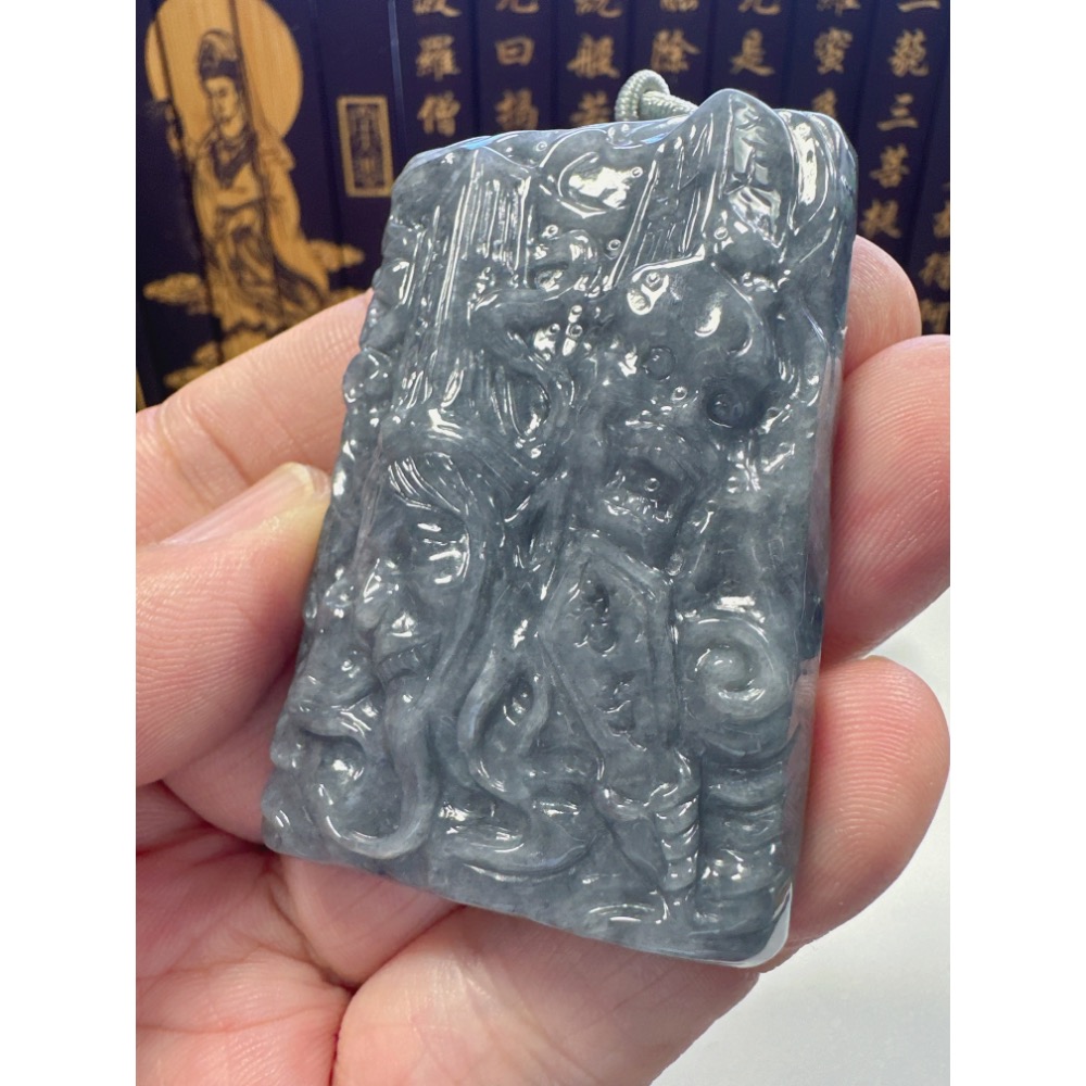 天然翡翠A貨-黑白無常烏雞種厚庄掛件  商品編號：062008-細節圖6