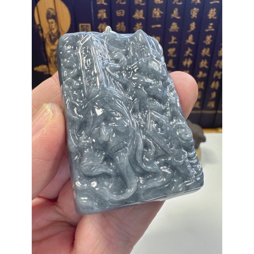 天然翡翠A貨-黑白無常烏雞種厚庄掛件  商品編號：062008-細節圖7