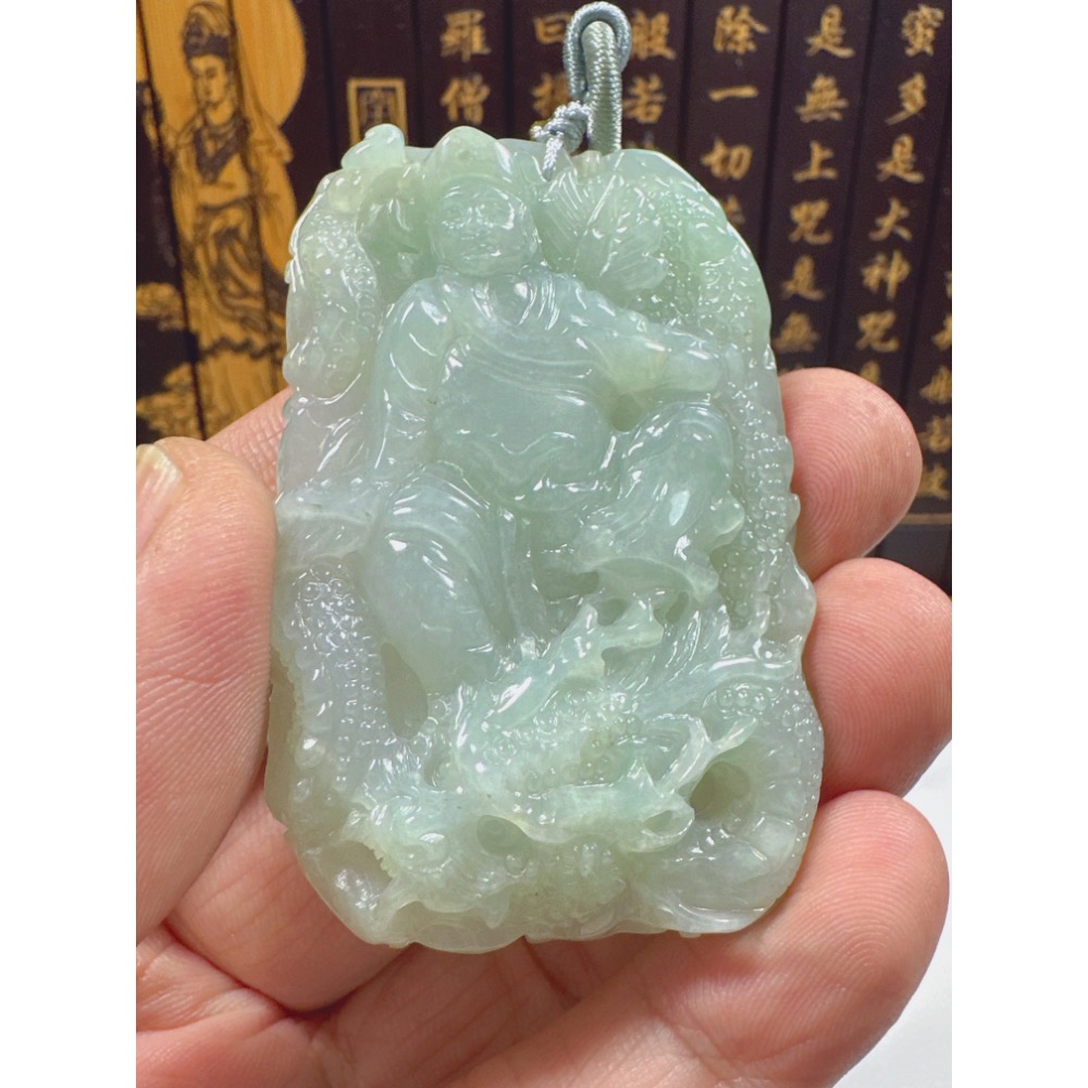 天然翡翠A貨-乘龍濟公活佛  商品編號062103-細節圖3