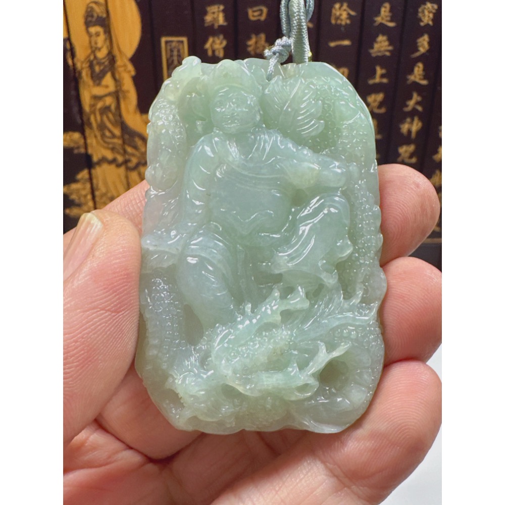 天然翡翠A貨-乘龍濟公活佛  商品編號062103-細節圖4