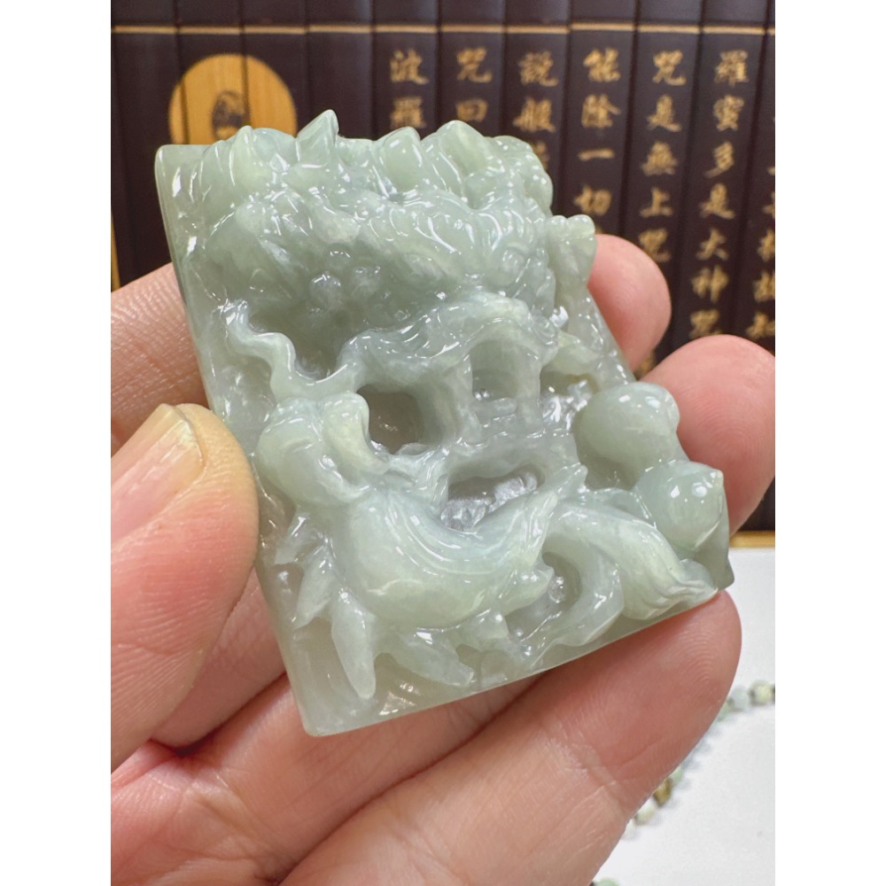 天然翡翠A貨-龍霸天下神龍護主 商品編號：062203-細節圖3