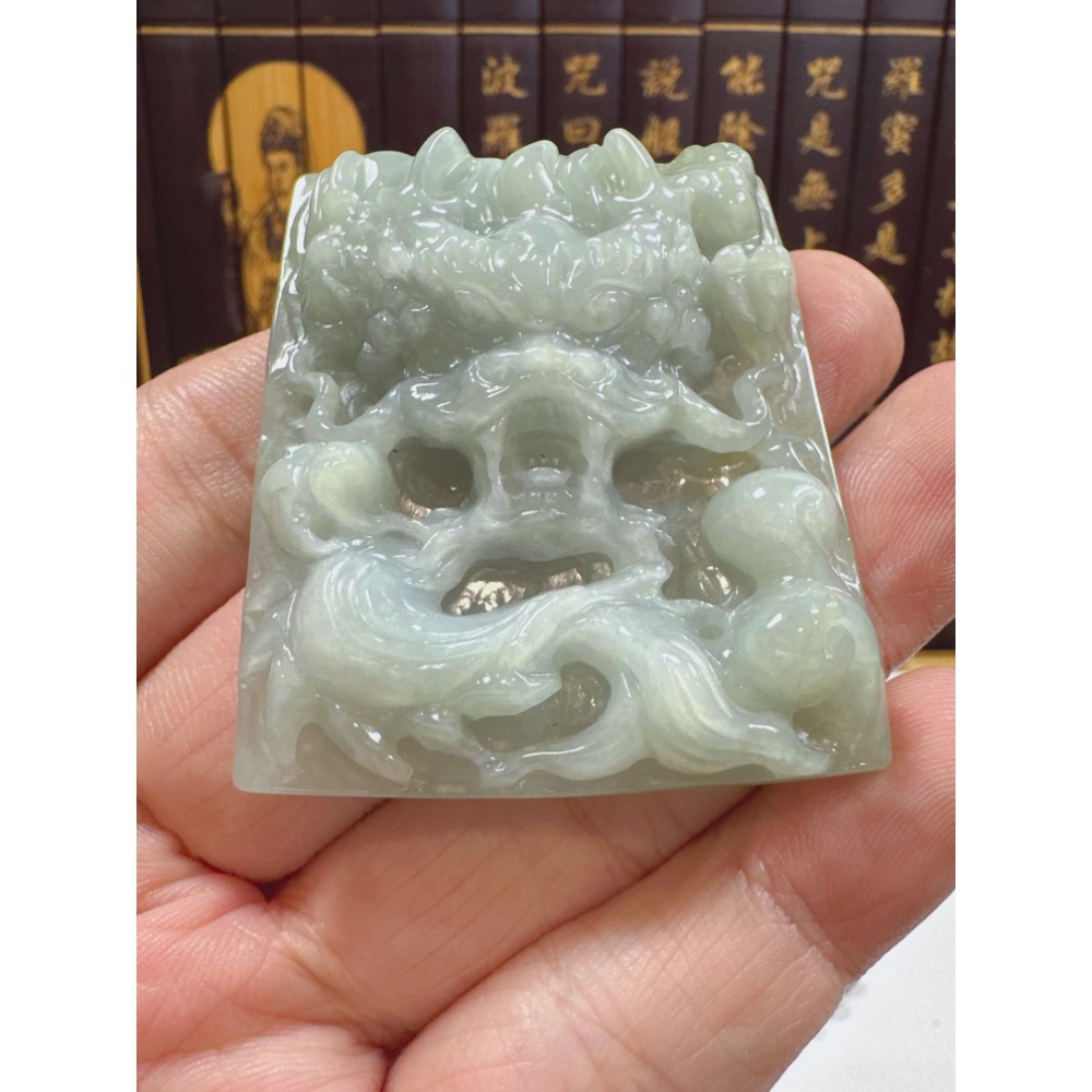 天然翡翠A貨-龍霸天下神龍護主 商品編號：062203-細節圖4