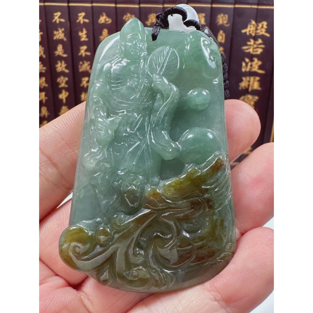 天然翡翠A貨-乘龍濟公活佛立體厚庄掛件 商品編號062703-細節圖3