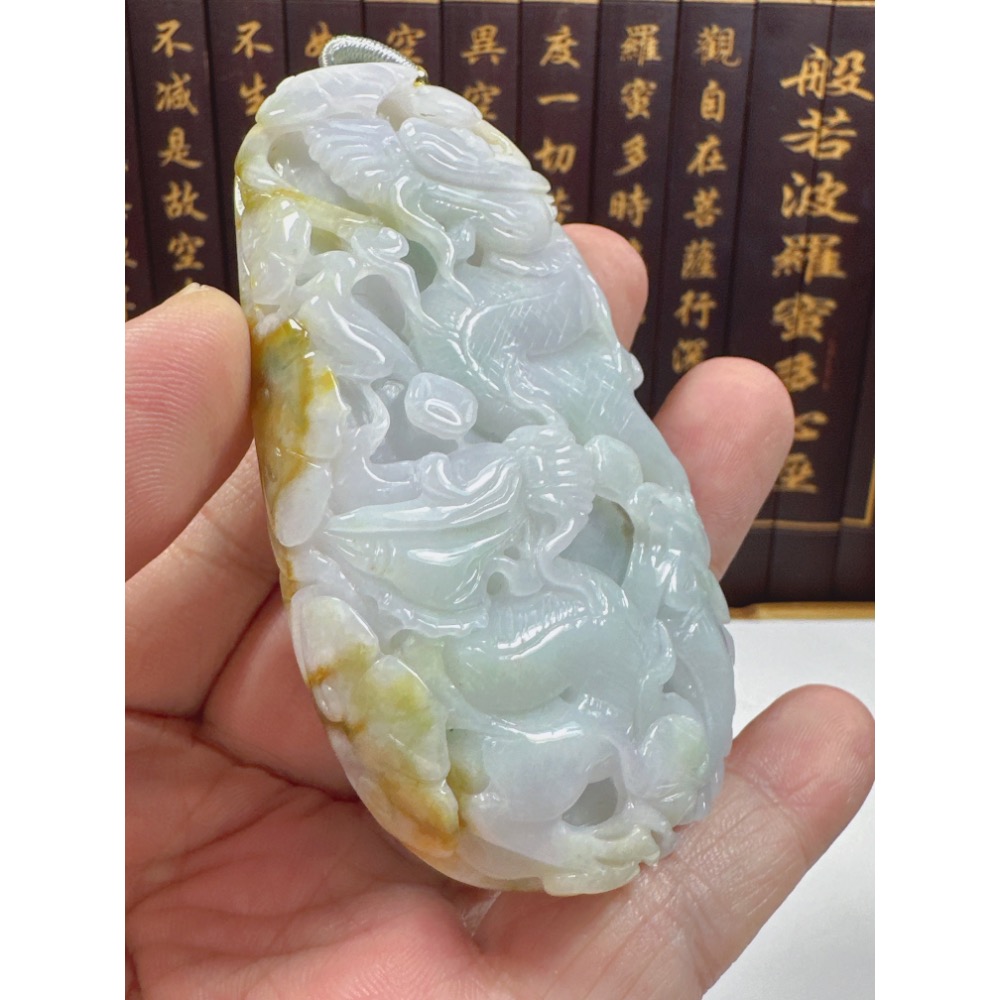 天然翡翠A貨-雙龍護主立體厚庄雕掛件 商品編號：062709-細節圖4