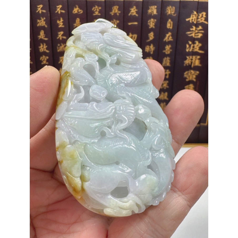 天然翡翠A貨-雙龍護主立體厚庄雕掛件 商品編號：062709-細節圖5