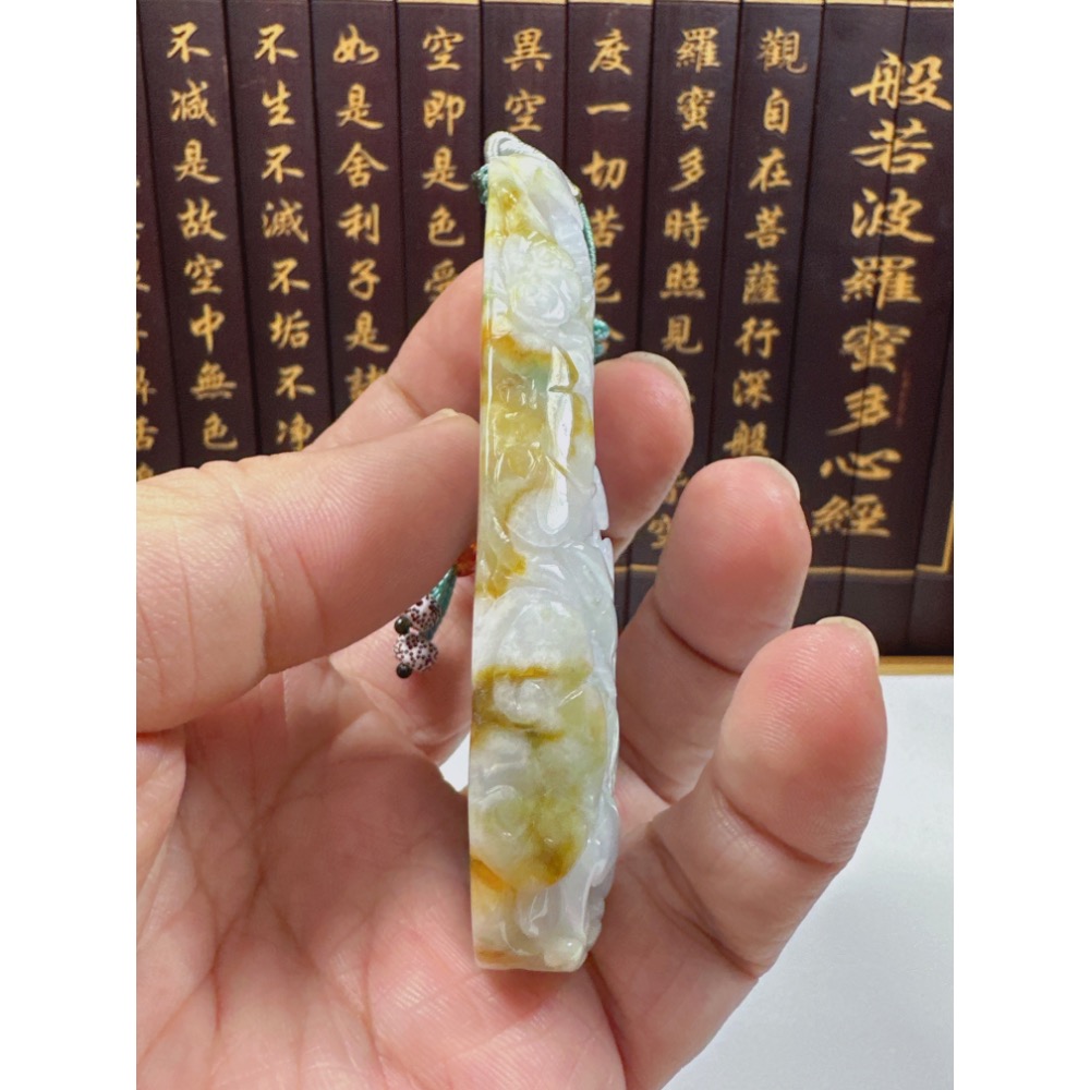 天然翡翠A貨-雙龍護主立體厚庄雕掛件 商品編號：062709-細節圖8