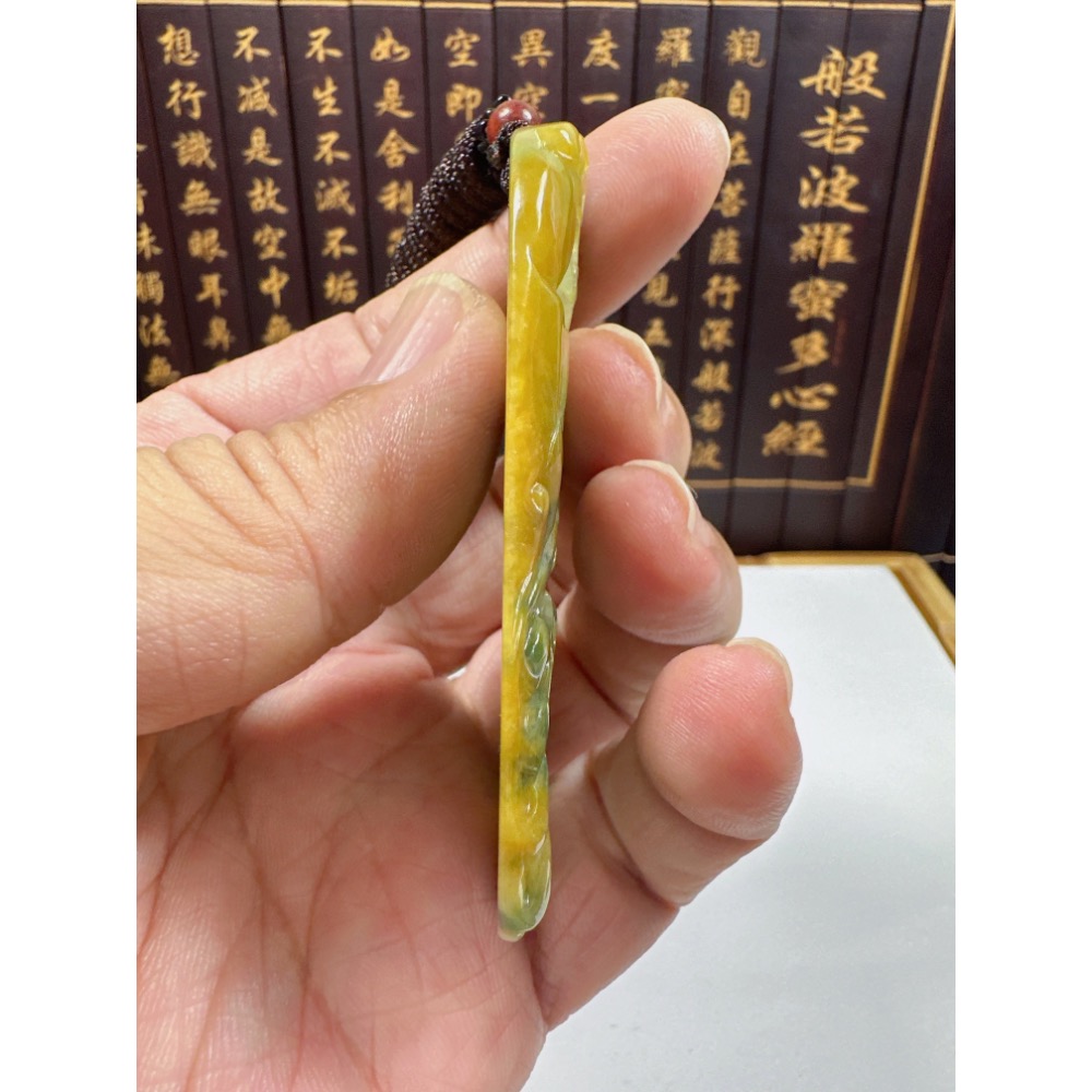 天然翡翠A貨-龍馬精神玉牌掛件  商品編號062902-細節圖7