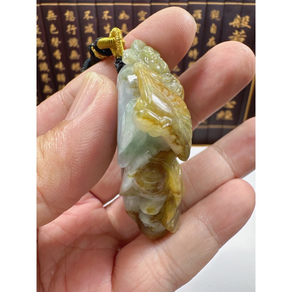 天然翡翠A貨-伏妖降魔鍾馗天師立體手工雕厚庄掛件 商品編號：070203-細節圖8