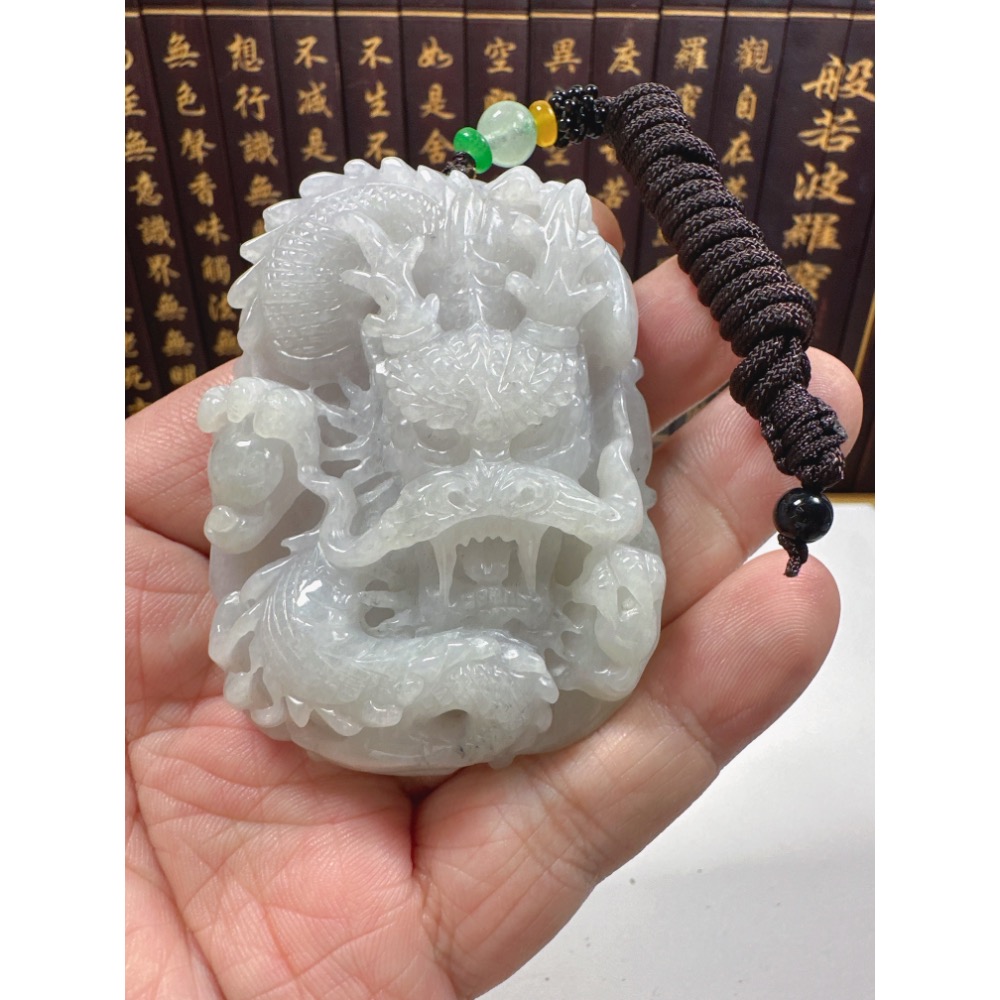 天然翡翠A貨-龍霸天下立體厚庄手工雕掛件 商品編號070401-細節圖7
