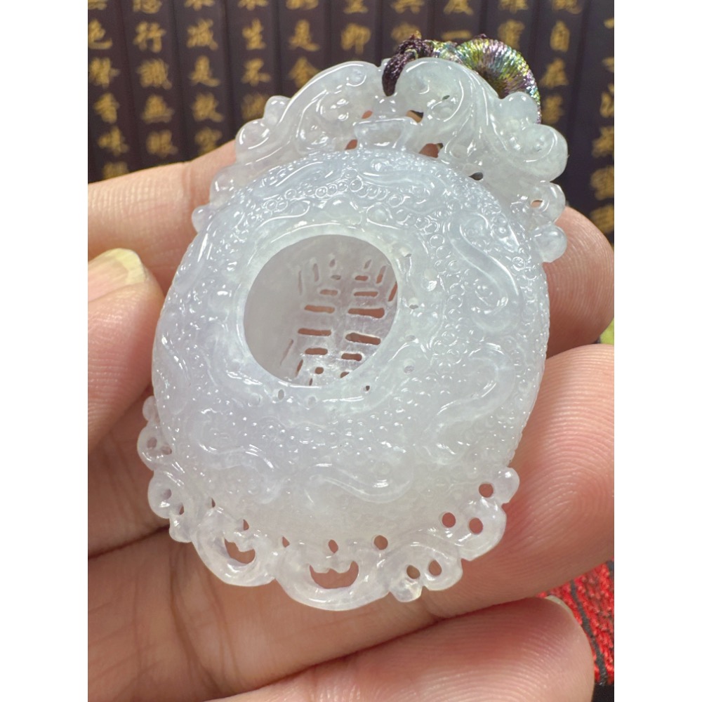 天然翡翠A貨-萬壽無疆仿古手工雕立體厚庄掛件 商品編號070506-細節圖4