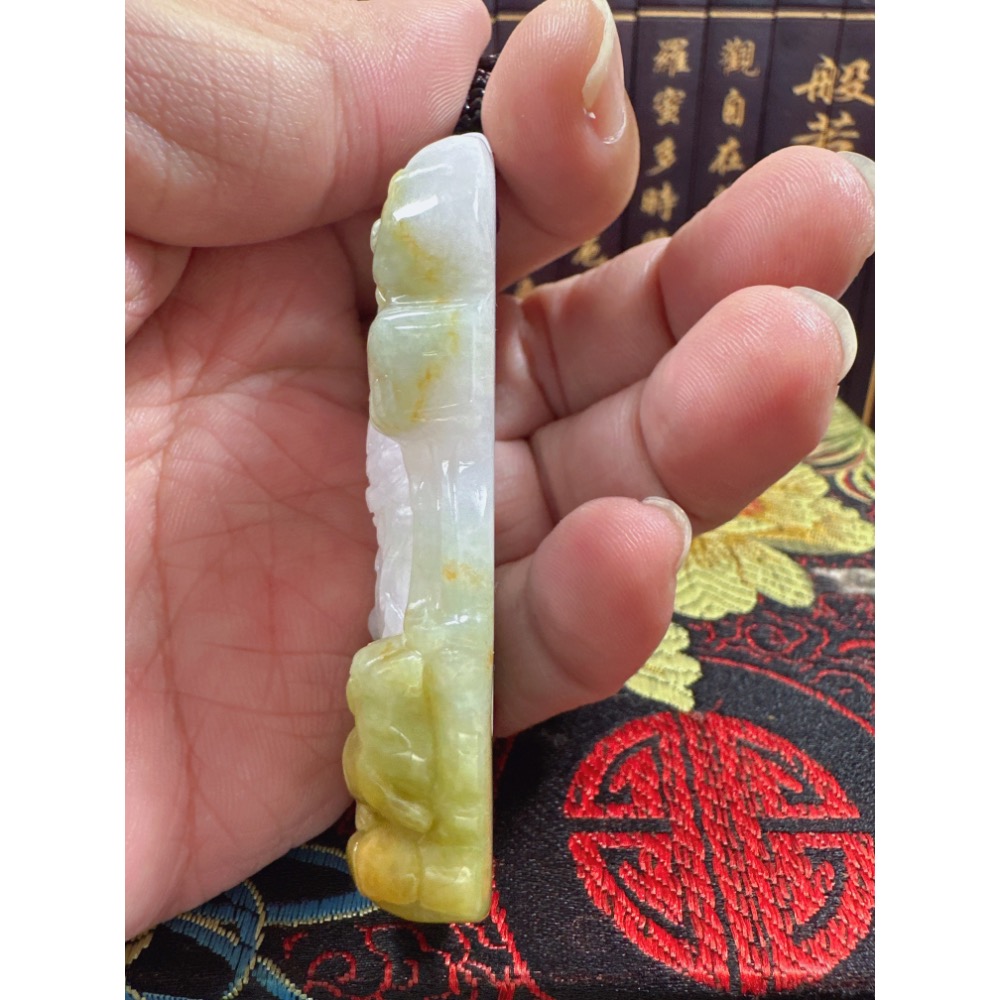 天然翡翠A貨-戰無不勝關聖帝君立體厚庄掛件 商品編號070701-細節圖9