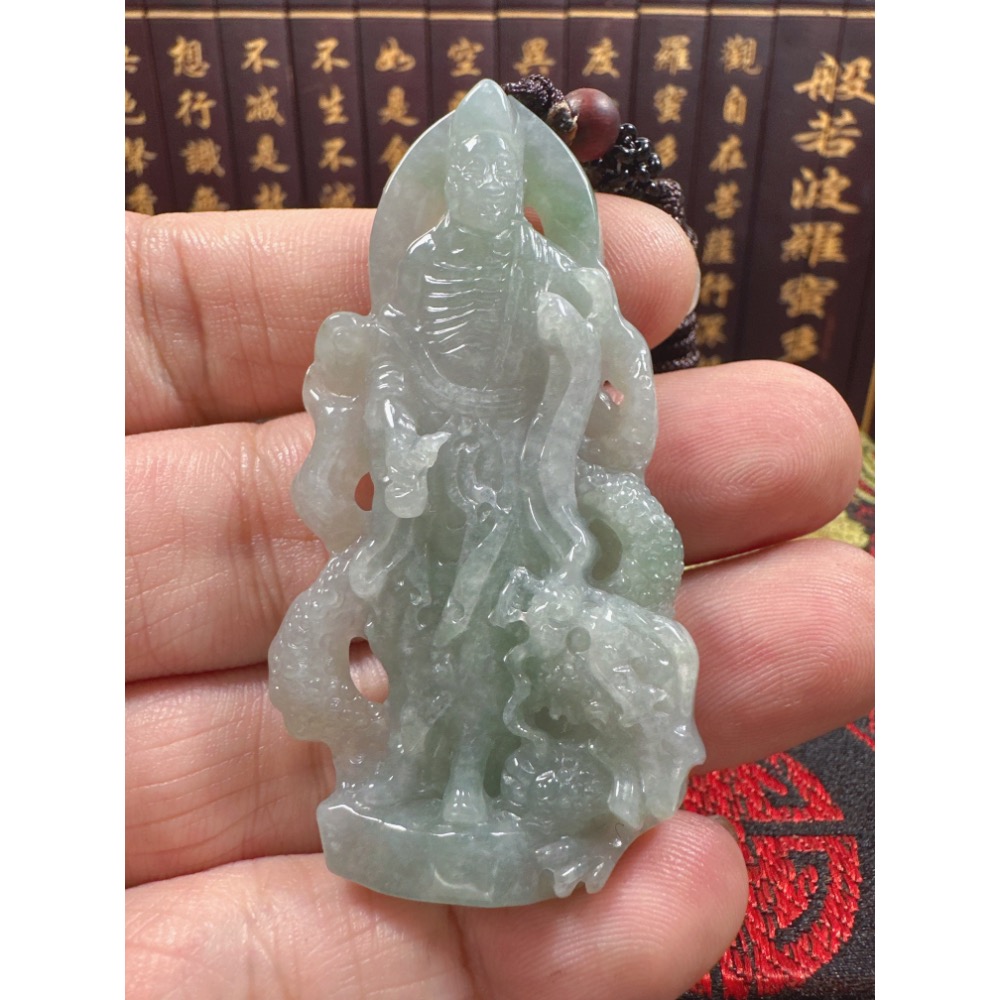 天然翡翠A貨-乘龍濟公活佛立體掛件 商品編號070702-細節圖2