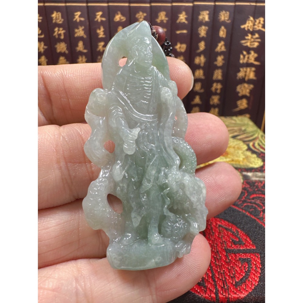 天然翡翠A貨-乘龍濟公活佛立體掛件 商品編號070702-細節圖3