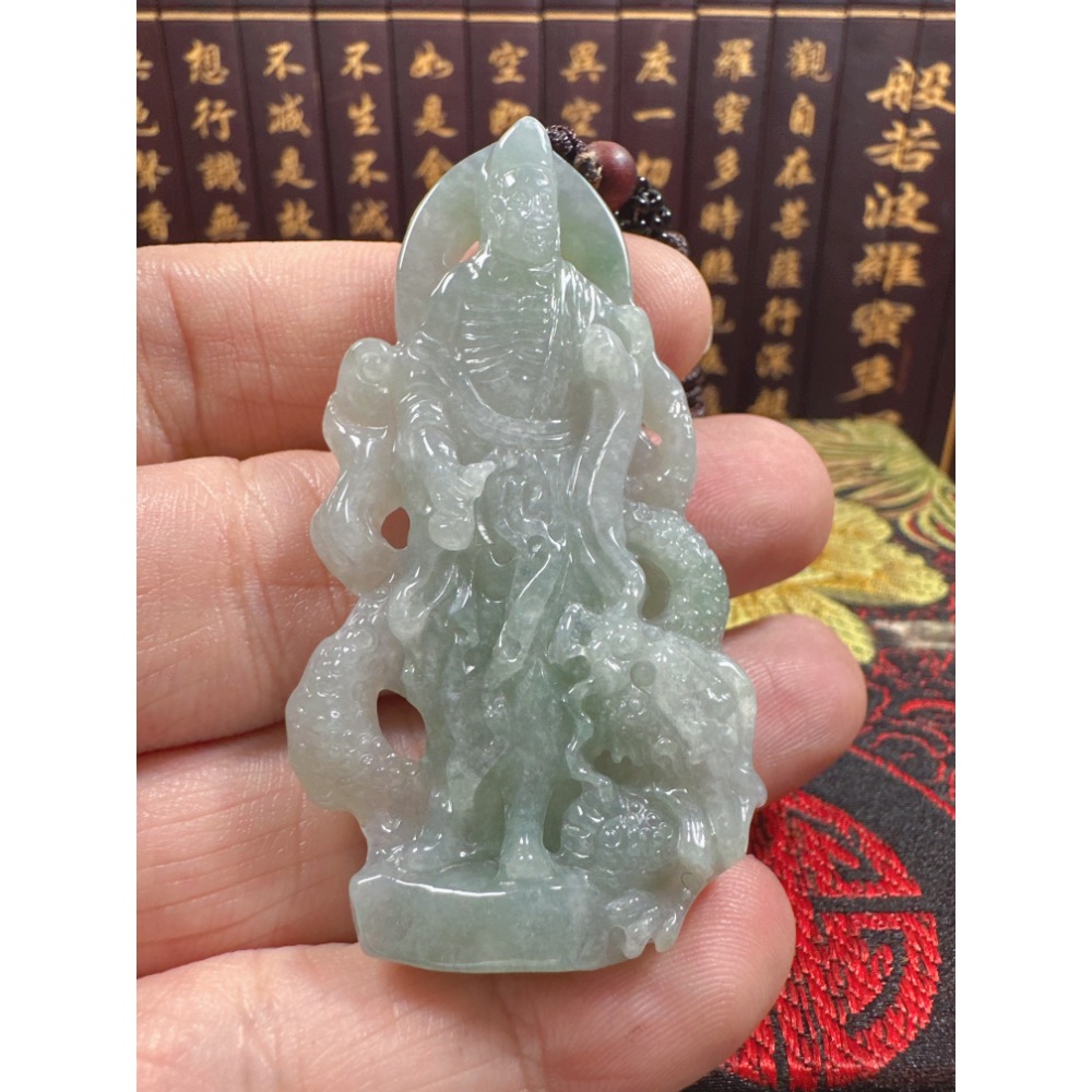 天然翡翠A貨-乘龍濟公活佛立體掛件 商品編號070702-細節圖4