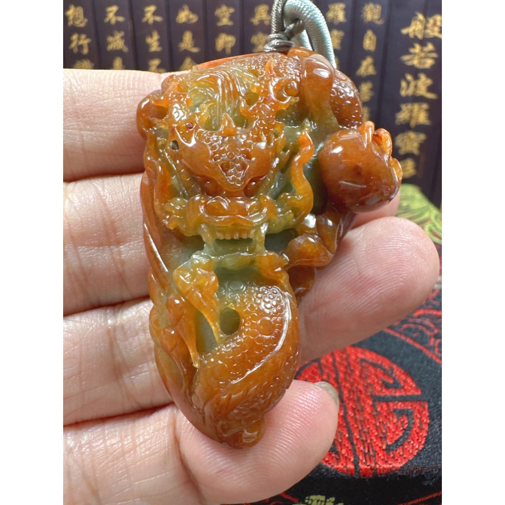 天然翡翠A貨-龍霸天下手工精雕掛件 商品編號070703-細節圖5