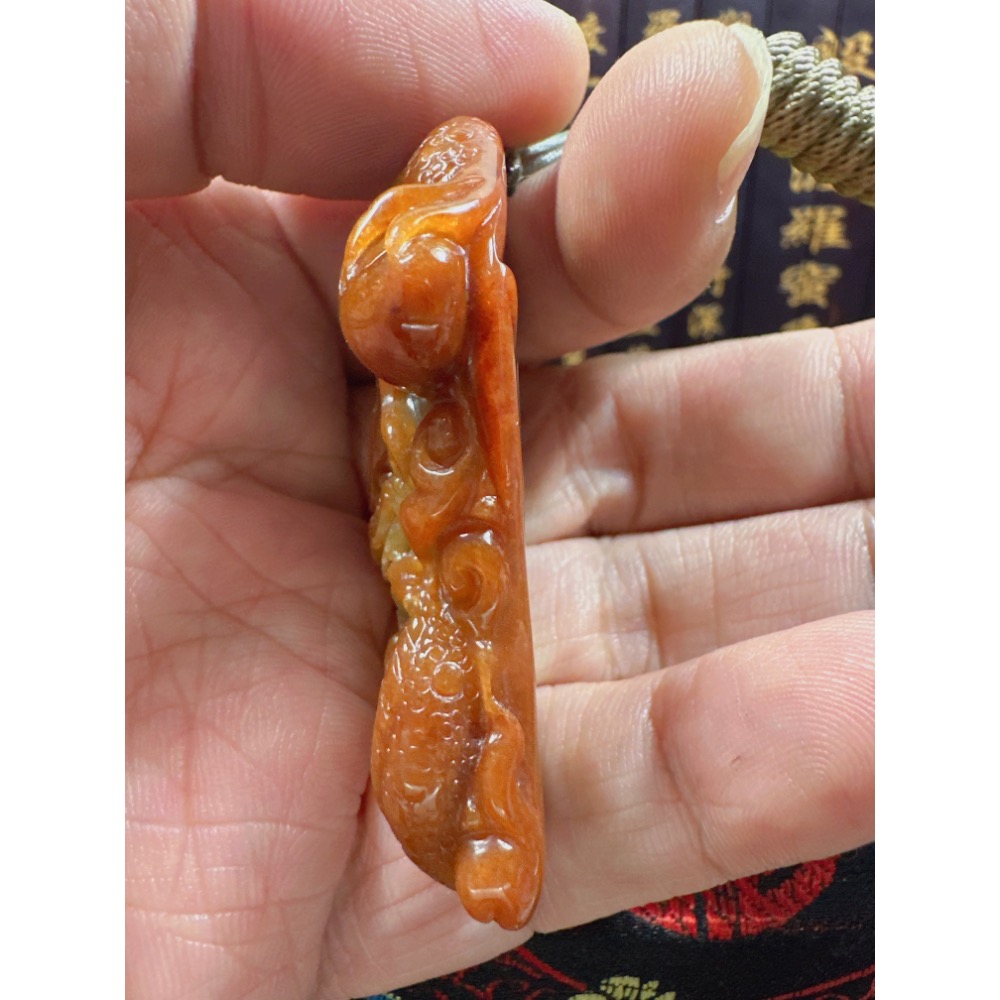 天然翡翠A貨-龍霸天下手工精雕掛件 商品編號070703-細節圖8