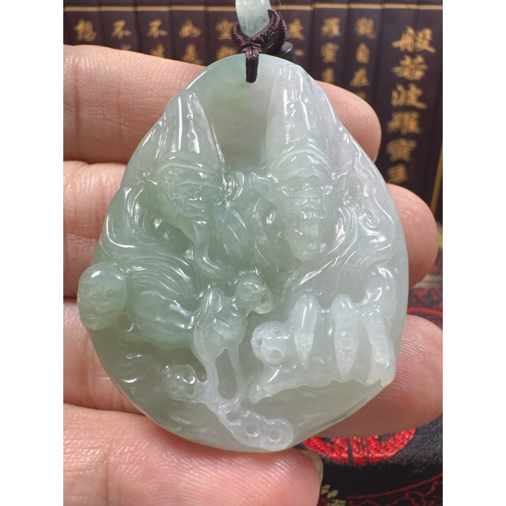 天然翡翠A貨-黑白無常立體厚庄掛件 商品編號：070707-細節圖5