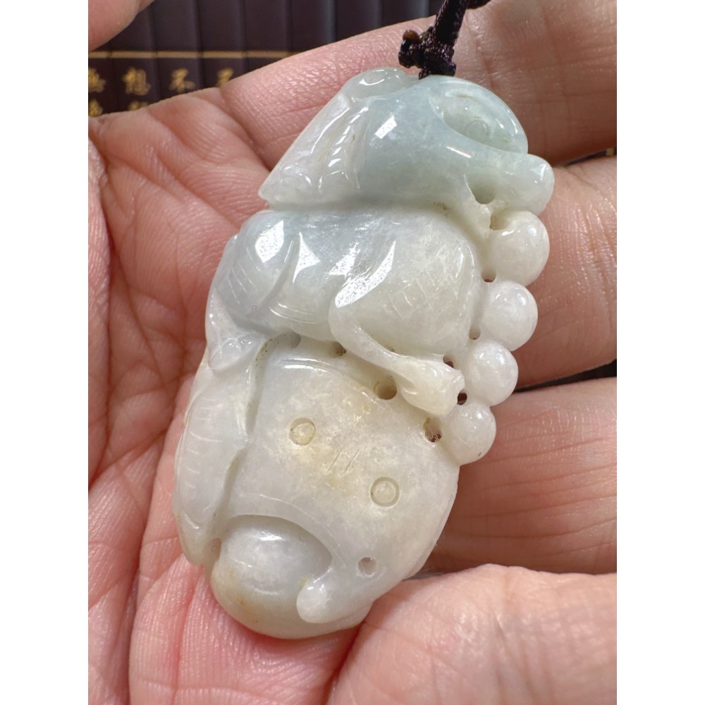 天然翡翠A貨-招財貔貅發財如意雙面雕厚庄掛件 商品編號070806-細節圖7