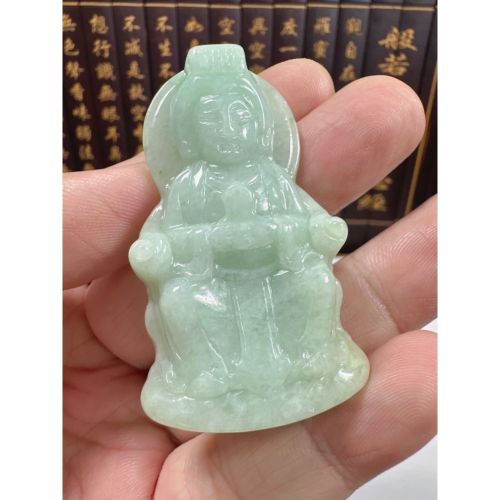 天然翡翠A貨-天生聖母媽祖娘娘立體厚庄掛件 商品編號071302-細節圖6