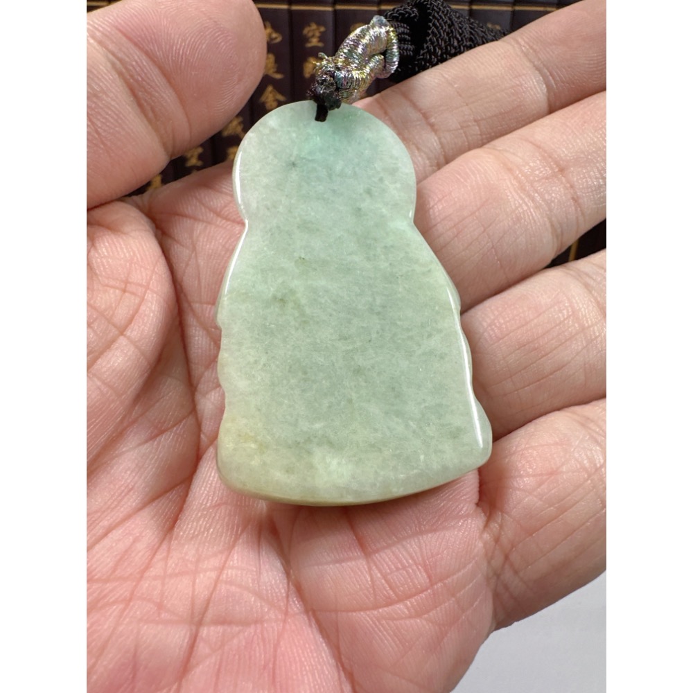 天然翡翠A貨-天生聖母媽祖娘娘立體厚庄掛件 商品編號071302-細節圖10