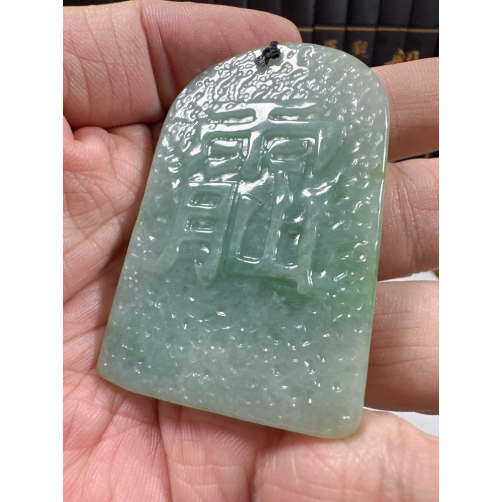 天然翡翠A貨-九天玄女立體厚庄玉牌掛件 商品編號071801-細節圖10