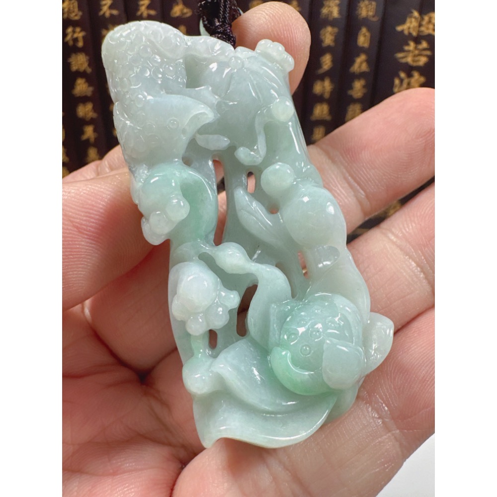 天然翡翠A貨-花開富貴事業有成呱呱來財立體厚庄掛件 商品編號072006-細節圖2