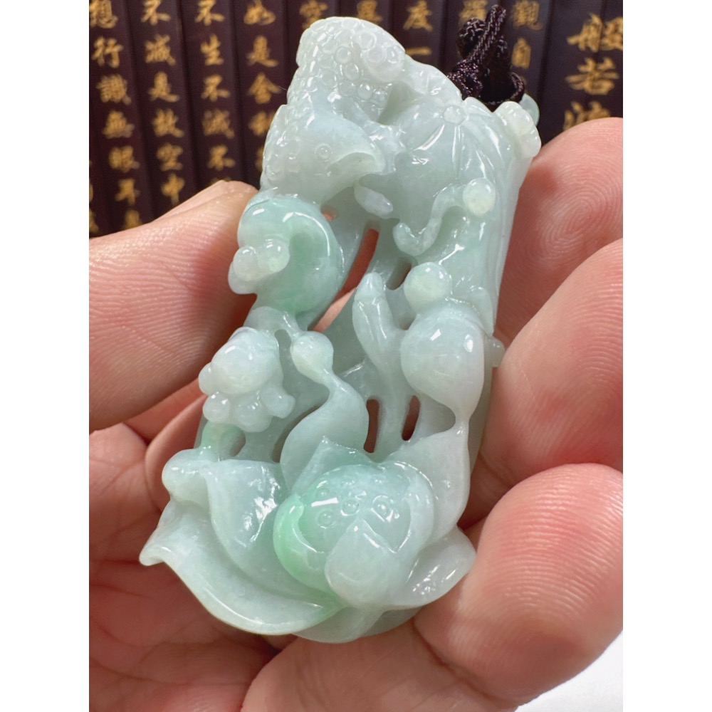 天然翡翠A貨-花開富貴事業有成呱呱來財立體厚庄掛件 商品編號072006-細節圖3