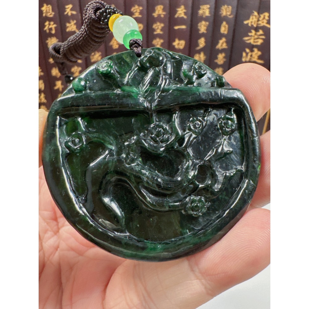天然翡翠A貨-喜鵲報喜喜上眉梢成果豐碩鐲心掛件 商品編號072009-細節圖5