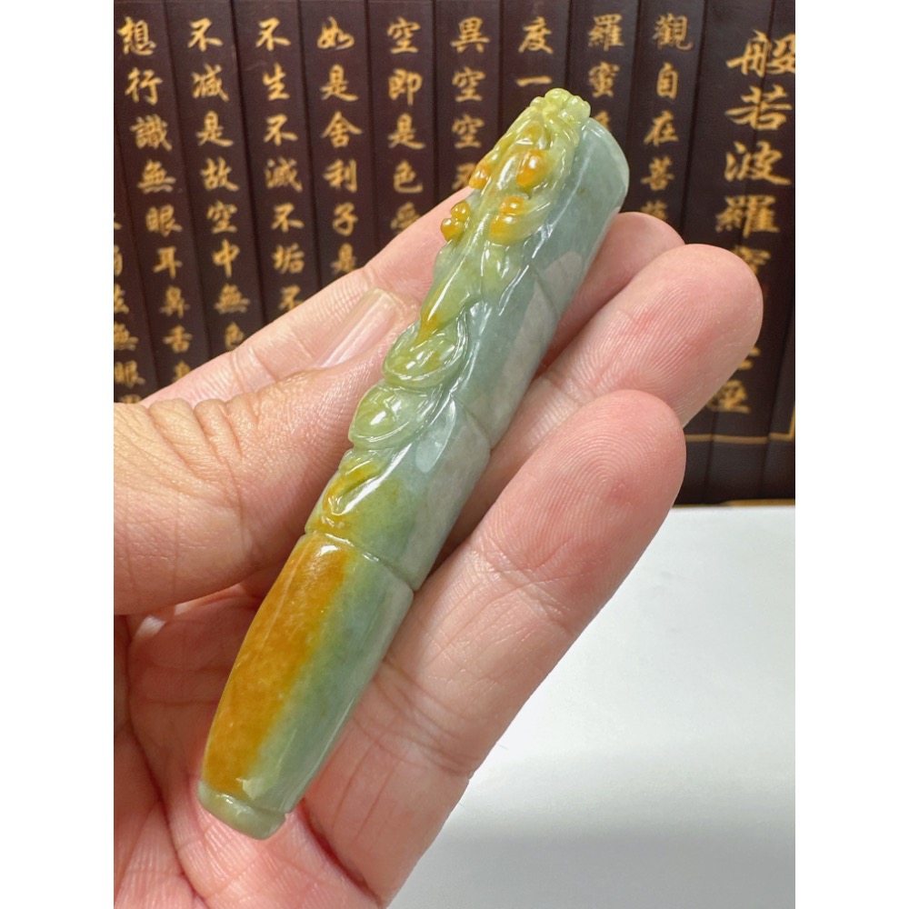 天然翡翠A貨-龍霸天下造型招財煙斗 商品編號：072610-細節圖6