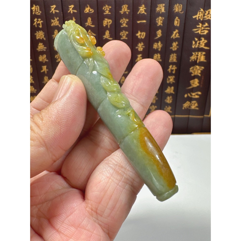 天然翡翠A貨-龍霸天下造型招財煙斗 商品編號：072610-細節圖7