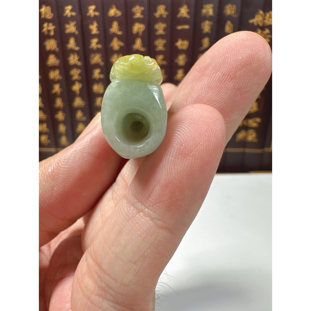 天然翡翠A貨-龍霸天下造型招財煙斗 商品編號：072610-細節圖10