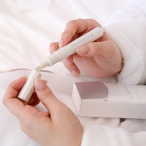 🚀現貨+預購🚀《美館》 Cindy chen 植萃睫毛滋養液PLUS 賦活液 精華液 修護液 保護液 美睫保養 美睫-細節圖2