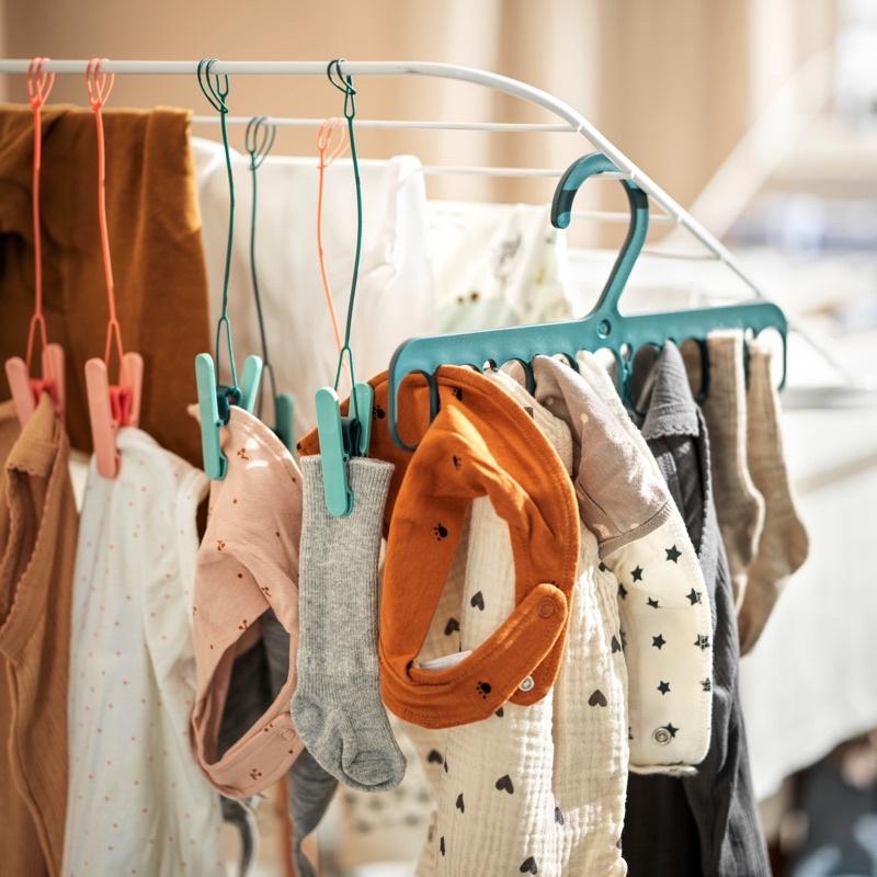 🇸🇪IKEA代購✨8夾子衣架　🧦晾衣夾 曬衣夾 吊衣夾 吊襪夾 衣夾 塑膠襪子架 內衣架 襪子內衣 一秒晾曬架/晾襪架-細節圖2