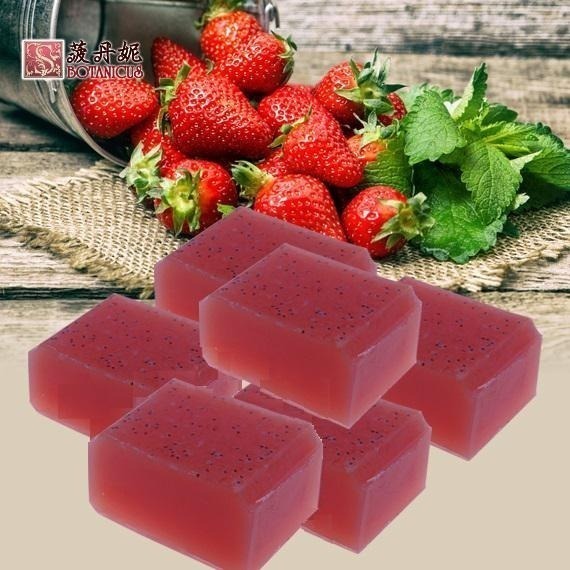 72折起~原價@390【捷克 菠丹妮 BOTANICUS 台灣代理商貨】草莓手工皂80g(品號05358)-細節圖4