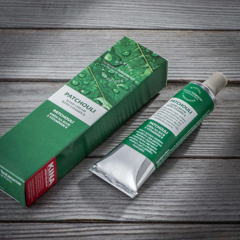 7折起~原價@1420【菠丹妮 BOTANICUS 台灣總代理公司貨】廣藿香維他命E護手霜50g(品號58002)-細節圖3