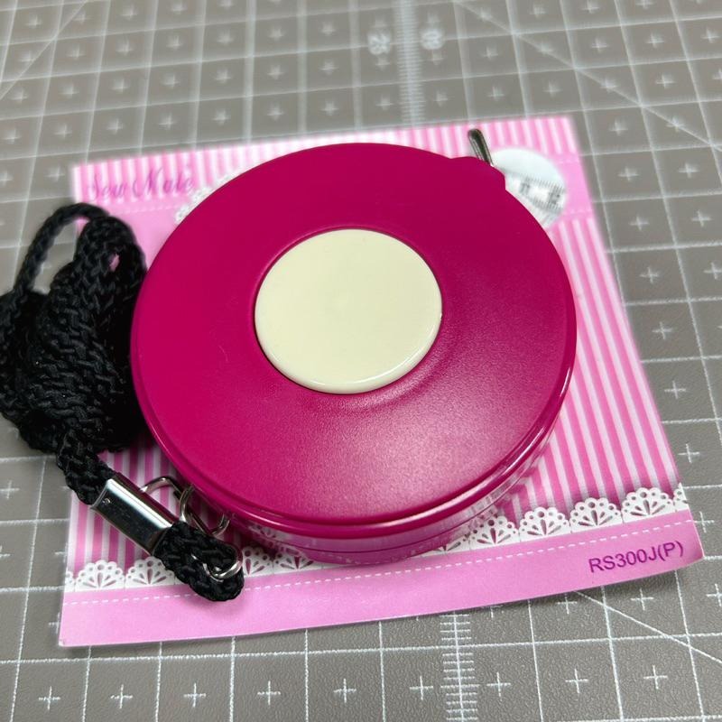 ［現貨］sew mate台製自動捲尺（300cm)-細節圖2