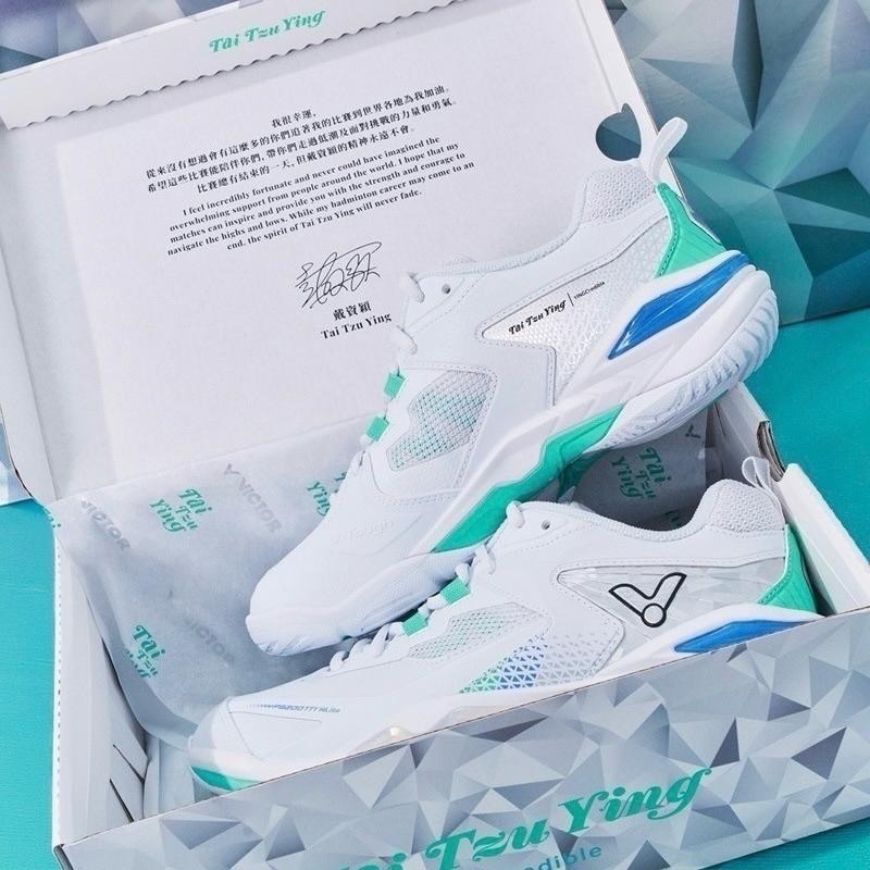 𝙎𝙊𝙎𝘼羽球超市｜VICTOR 勝利 戴資穎致敬系列羽球鞋 P9200TTY NLite-細節圖3