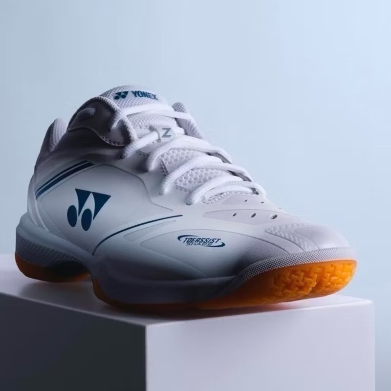 𝙎𝙊𝙎𝘼羽球超市｜YONEX 優乃克 POWER CUSHION 65 Z 寬楦 65Z4 羽球鞋-細節圖3