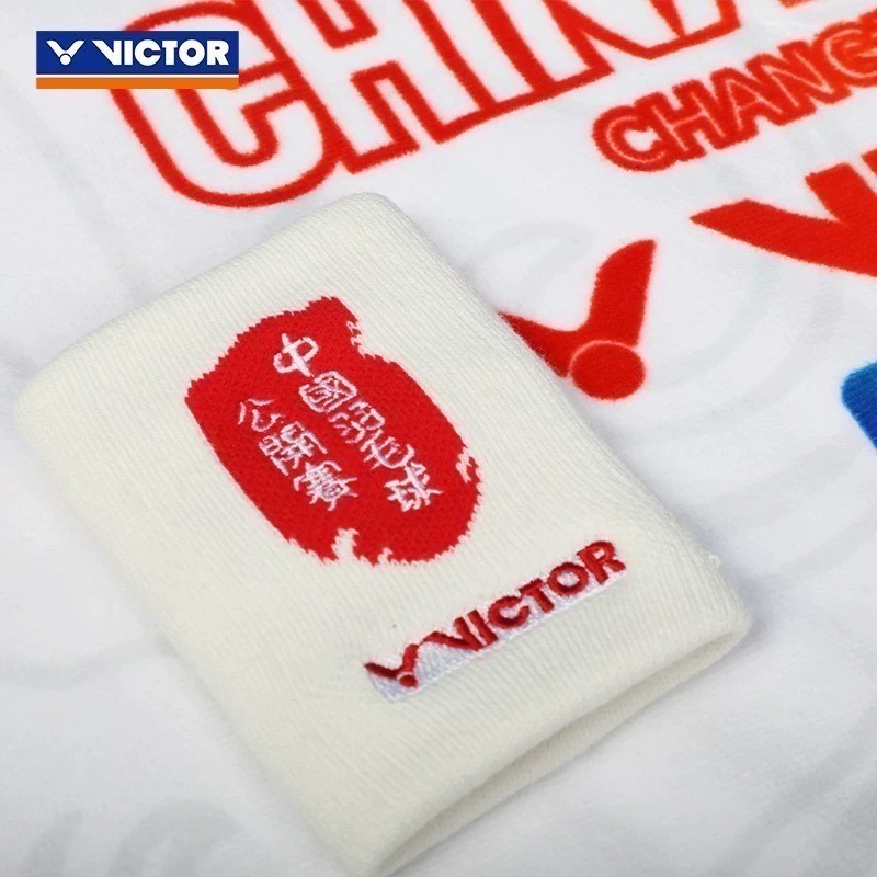 𝙎𝙊𝙎𝘼羽球超市｜VICTOR 勝利 2025中國公開賽紀念運動護腕 SPCO2504-細節圖3