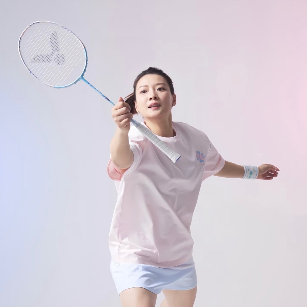 𝙎𝙊𝙎𝘼羽球超市｜VICTOR 勝利 黃雅瓊專屬系列羽球拍 ARS-FANTÔME F HYQ 影刃F-細節圖7