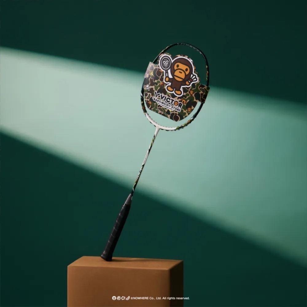 𝙎𝙊𝙎𝘼羽球超市｜預購｜VICTOR x BABY MILO STORE® 聯名球拍 TK-BABY MILO-細節圖3