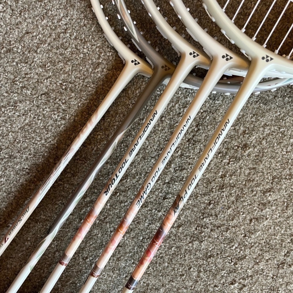 𝙎𝙊𝙎𝘼羽球超市｜YONEX 優乃克 拾光系列🎞️ 奶茶色羽球拍 NF700 AX77 ARC7 TOUR-細節圖5
