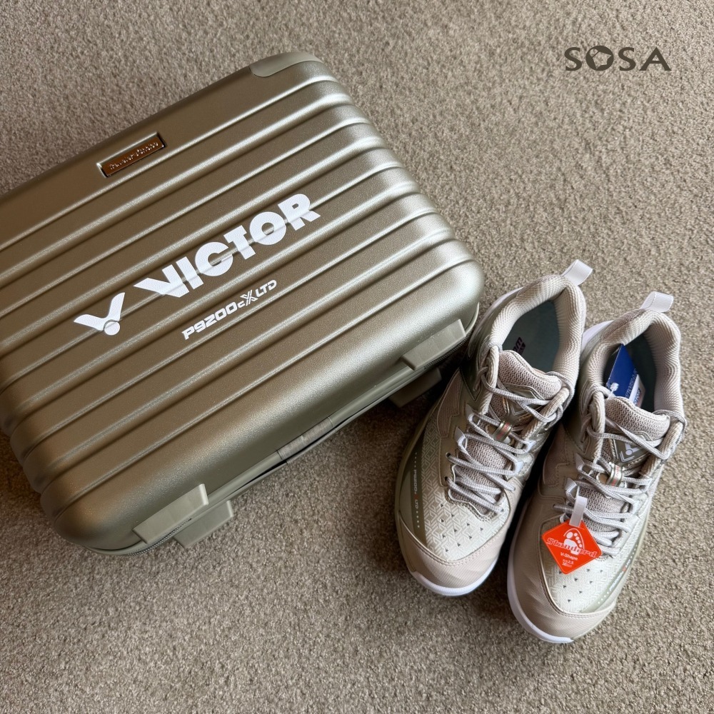 𝙎𝙊𝙎𝘼羽球超市｜VICTOR 勝利 P9200系列十週年限量紀念羽球鞋 P9200cXLTD 贈15吋手提箱-細節圖2