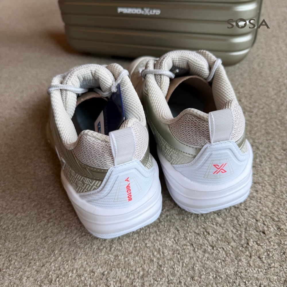 𝙎𝙊𝙎𝘼羽球超市｜VICTOR 勝利 P9200系列十週年限量紀念羽球鞋 P9200cXLTD 贈15吋手提箱-細節圖6