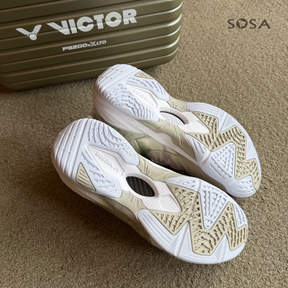 𝙎𝙊𝙎𝘼羽球超市｜VICTOR 勝利 P9200系列十週年限量紀念羽球鞋 P9200cXLTD 贈15吋手提箱-細節圖7