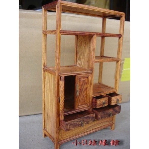 小o結緣館仿古傢俱.............袖珍型＇＇＇多寶格櫃(黃花梨) 13x5x21-細節圖3