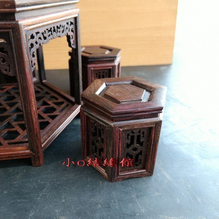 小o結緣館仿古傢俱...微型傢俱八仙桌.八角桌椅組(紅酸枝)-細節圖3