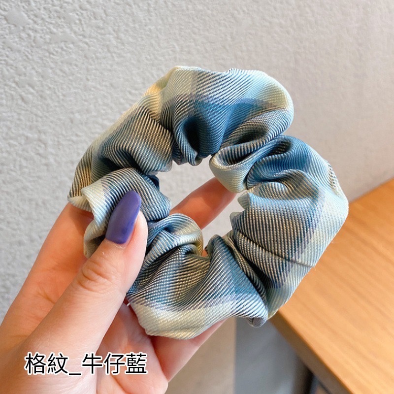 東大門熱銷款 緞面蝴蝶結 髮圈 千鳥紋 髮飾 髮帶 飄帶髮飾 大腸圈 彈力髮圈 大腸髮圈 造型髮圈-規格圖9