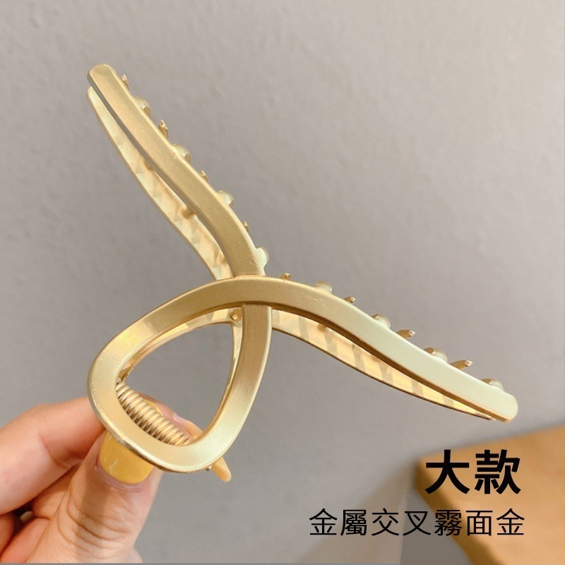 Ins爆紅款 髮夾 大髮夾 韓風氣質抓夾 金屬鯊魚夾 素面 珍珠 水鑽 盤髮 抓夾 爪夾 交叉髮夾 盤頭髮飾-規格圖9